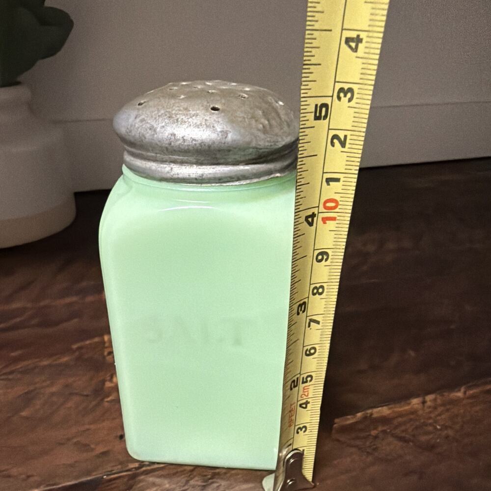 Vintage McKee Square Green Jadeite Salt Shaker stove top